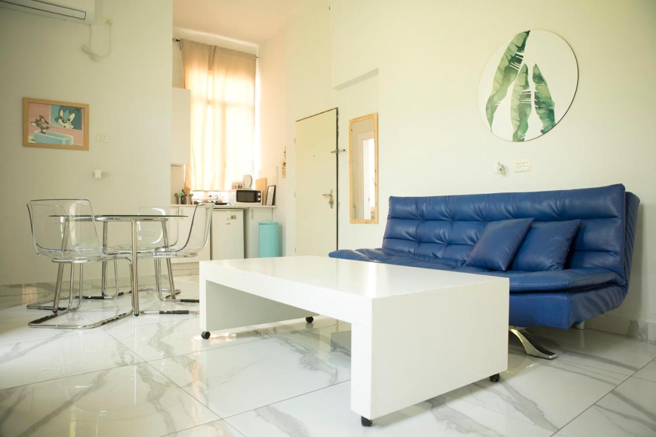 Bauhaus Stylish Apartments - By Bookiz Tel Aviv-Jaffa Exterior foto