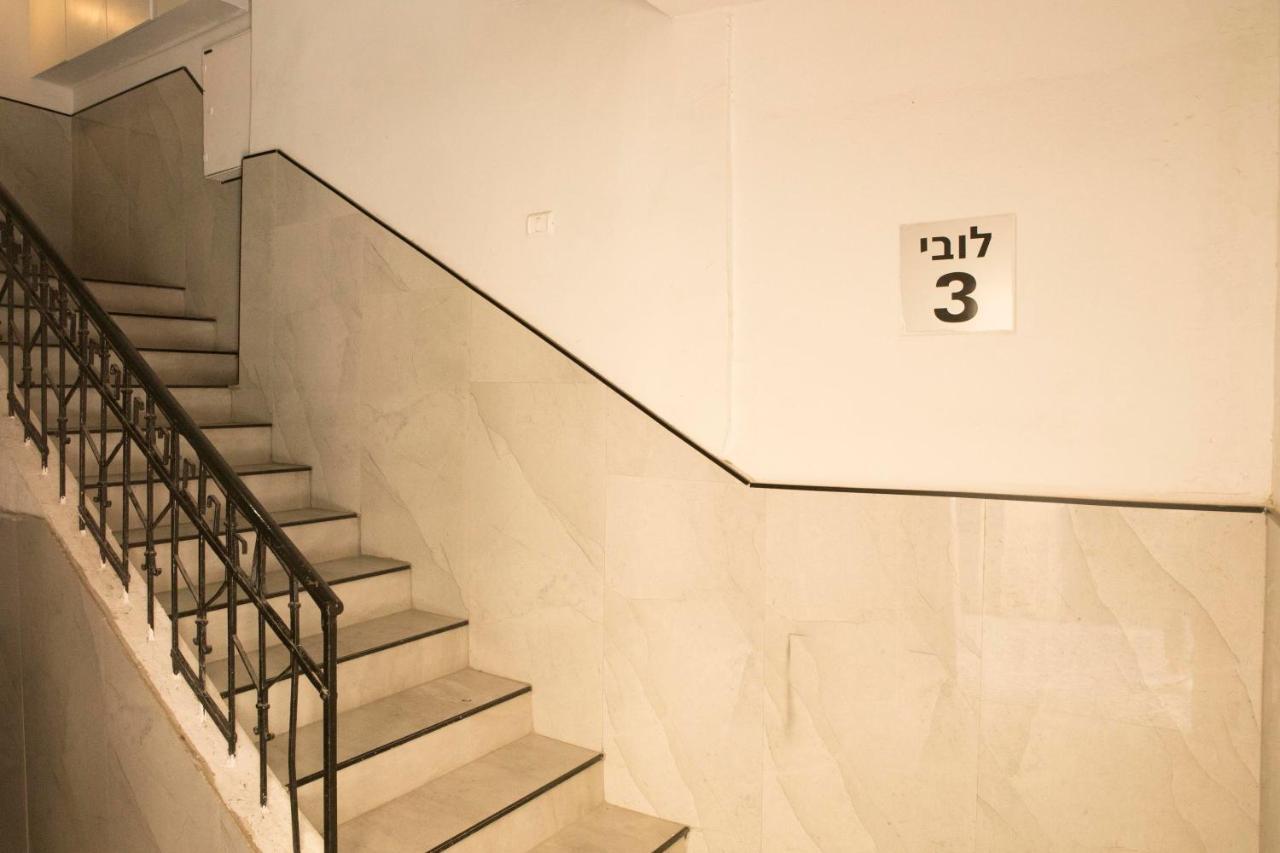 Bauhaus Stylish Apartments - By Bookiz Tel Aviv-Jaffa Exterior foto